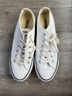 Converse White Low-Top Canvas Sneakers with Black Trim (platform)